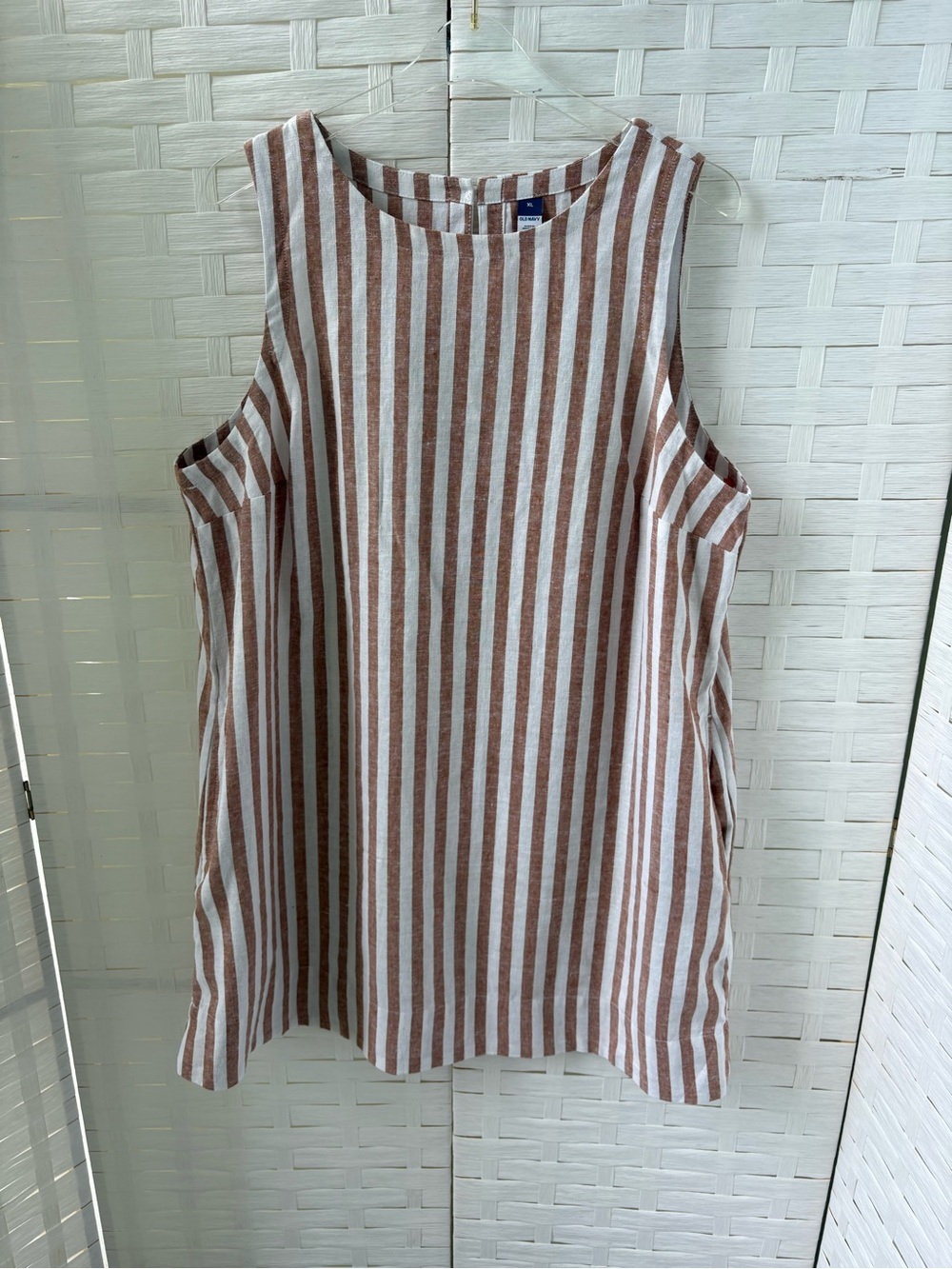 Old Navy Size XL Brown & White Linen Blend Striped Sleeveless Dress Pockets
